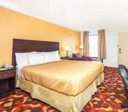 ห้องนอน 4 Hampton Inn Roanoke Hollins/I 81