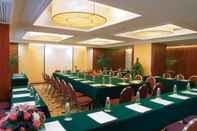 ห้องประชุม Century Plaza Hotel