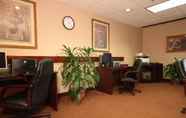 ห้องประชุม 6 SureStay Hotel by Best Western Secaucus Meadowlands