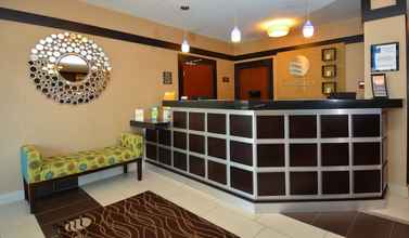 Lobi 4 Comfort Inn Marion