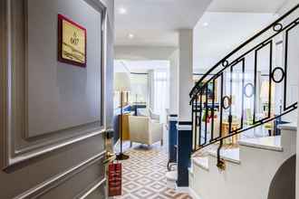 Lobi 4 Fraser Suites Le Claridge Champs-Elysées