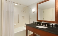 In-room Bathroom 2 Embassy Suites by Hilton Boston Waltham