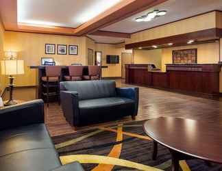 Lobby 2 Best Western Plus Meridian