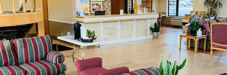 Lobby Days Inn & Suites by Wyndham Logan