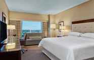 Bedroom 6 Sheraton Indianapolis Hotel at Keystone Crossing