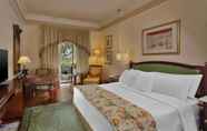 Bedroom 2 ITC Windsor, A Luxury Collection Hotel, Bengaluru