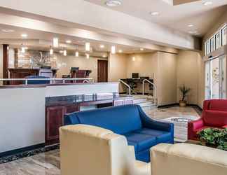 Lobby 2 Quality Inn & Suites