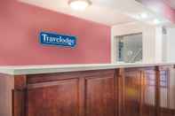 Lobi Travelodge by Wyndham Terre Haute