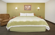 Bedroom 3 Days Inn by Wyndham Ogallala