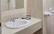 Toilet Kamar 2 The Regency Hotel Solihull