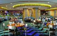 บาร์ คาเฟ่ และเลานจ์ 6 Luxor Hotel and Casino