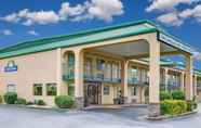 Exterior 3 Days Inn by Wyndham Macon I-475