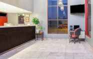 Lobby 3 Americas Best Value Inn & Suites Bakersfield Central