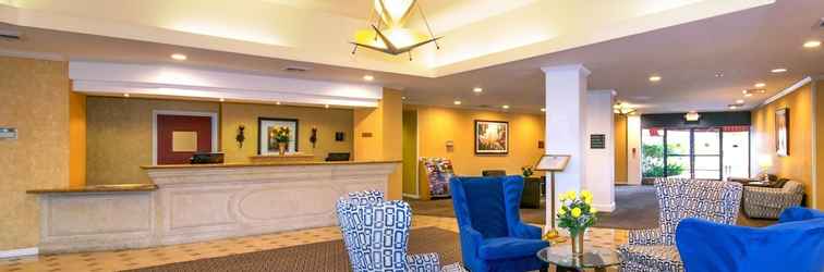 Lobi Oakland Airport Executive Hotel