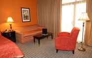 Ruang untuk Umum 5 Oakland Airport Executive Hotel