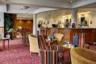 Bar, Cafe and Lounge Best Western Welwyn Garden City Homestead Court Hotel