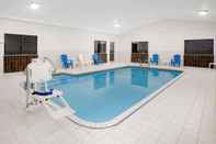Swimming Pool Days Inn by Wyndham York