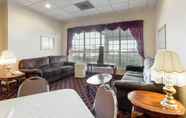 Common Space 4 Quality Inn & Suites