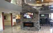 Lobby 6 Quality Inn & Suites Miamisburg - Dayton South