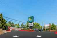 Bangunan Quality Inn Atlanta Northeast I-85