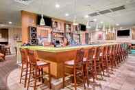 Bar, Cafe and Lounge Holiday Inn Roanoke-Tanglewood-Rt 419&i581, an IHG Hotel