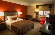 Bedroom 5 Ramada by Wyndham Marquette