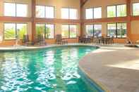 Swimming Pool Sheraton Bucks County Langhorne