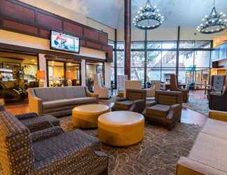 Sảnh chờ 2 SureStay Plus Hotel by Best Western Reno Airport