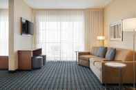 Common Space Fairfield Inn & Suites Los Angeles LAX/El Segundo