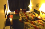 Bedroom 6 Baxter Park Inn