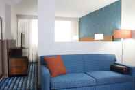 Common Space Fairfield Inn & Suites by Marriott Charlotte Uptown