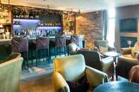 Bar, Kafe, dan Lounge Oulton Hall Hotel, Spa & Golf Resort