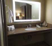 In-room Bathroom 7 El Conquistador Tucson, A Hilton Resort