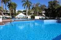 Swimming Pool Shangri-La The Marina, Cairns