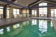 Swimming Pool Four Points by Sheraton Philadelphia Northeast