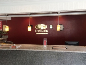 Lobby 4 Econo Lodge