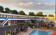 สระว่ายน้ำ 2 Motel 6 Canon City, CO