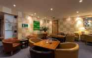 Bar, Cafe and Lounge 6 Britannia Leeds Bradford Airport Hotel