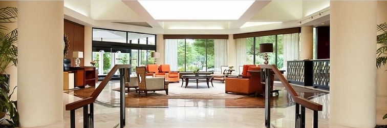 Lobby DoubleTree by Hilton Hotel Boston - Bedford Glen