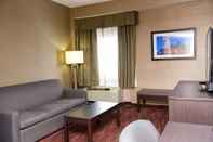 Ruang Umum Days Inn by Wyndham Ottawa