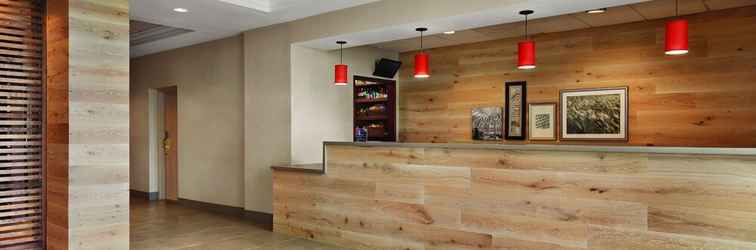 ล็อบบี้ Country Inn & Suites by Radisson, San Diego North, CA