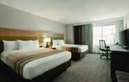 ห้องนอน 4 Country Inn & Suites by Radisson, San Diego North, CA