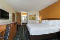 Kamar Tidur Days Inn by Wyndham Florence Cincinnati Area