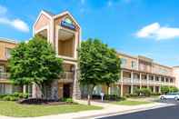 Exterior Days Inn by Wyndham Florence Cincinnati Area