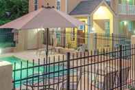 Swimming Pool Days Inn by Wyndham Canton