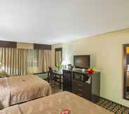 Bilik Tidur 7 Quality Inn & Suites Cincinnati Downtown