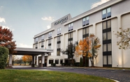 Exterior 6 Four Points by Sheraton Chicago Westchester/Oak Brook