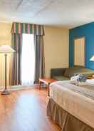 BEDROOM Travelodge by Wyndham Doswell/Kings Dominion Area