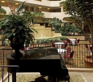 Lobby 5 Embassy Suites by Hilton Columbia Greystone