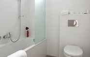 Toilet Kamar 5 Century Hotel Antwerpen